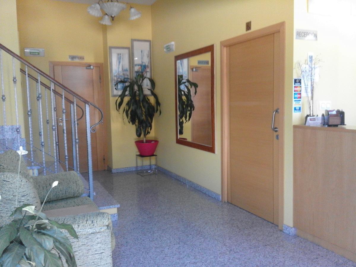 Hostal Restaurante Vial Ourense Exterior foto