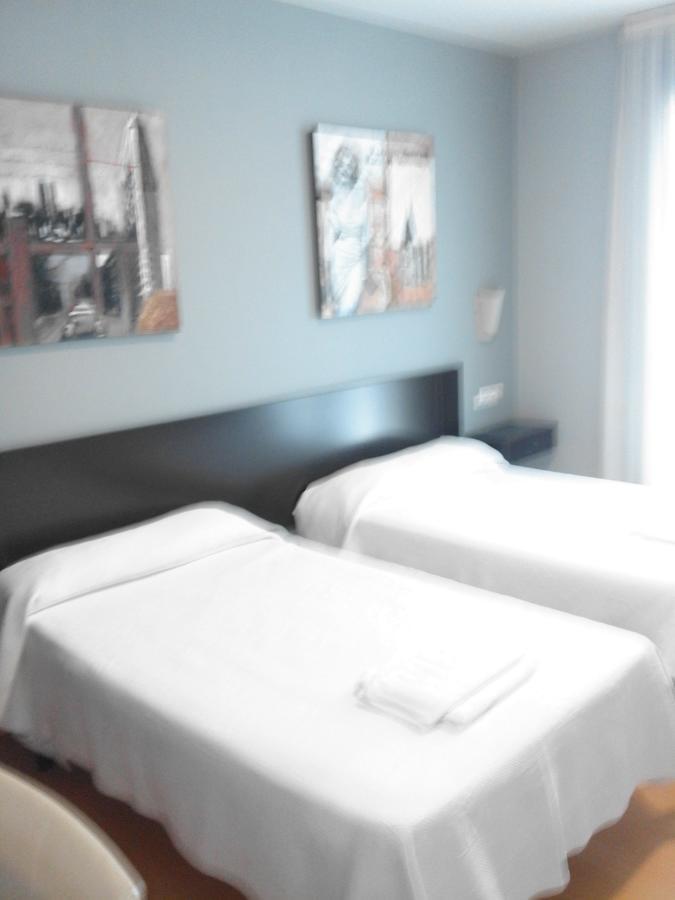 Hostal Restaurante Vial Ourense Exterior foto